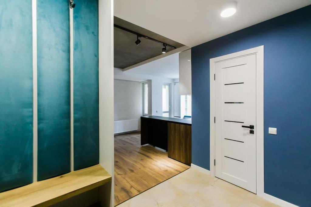 Lev Tolstoi Studio Apartamento Chisináu Exterior foto